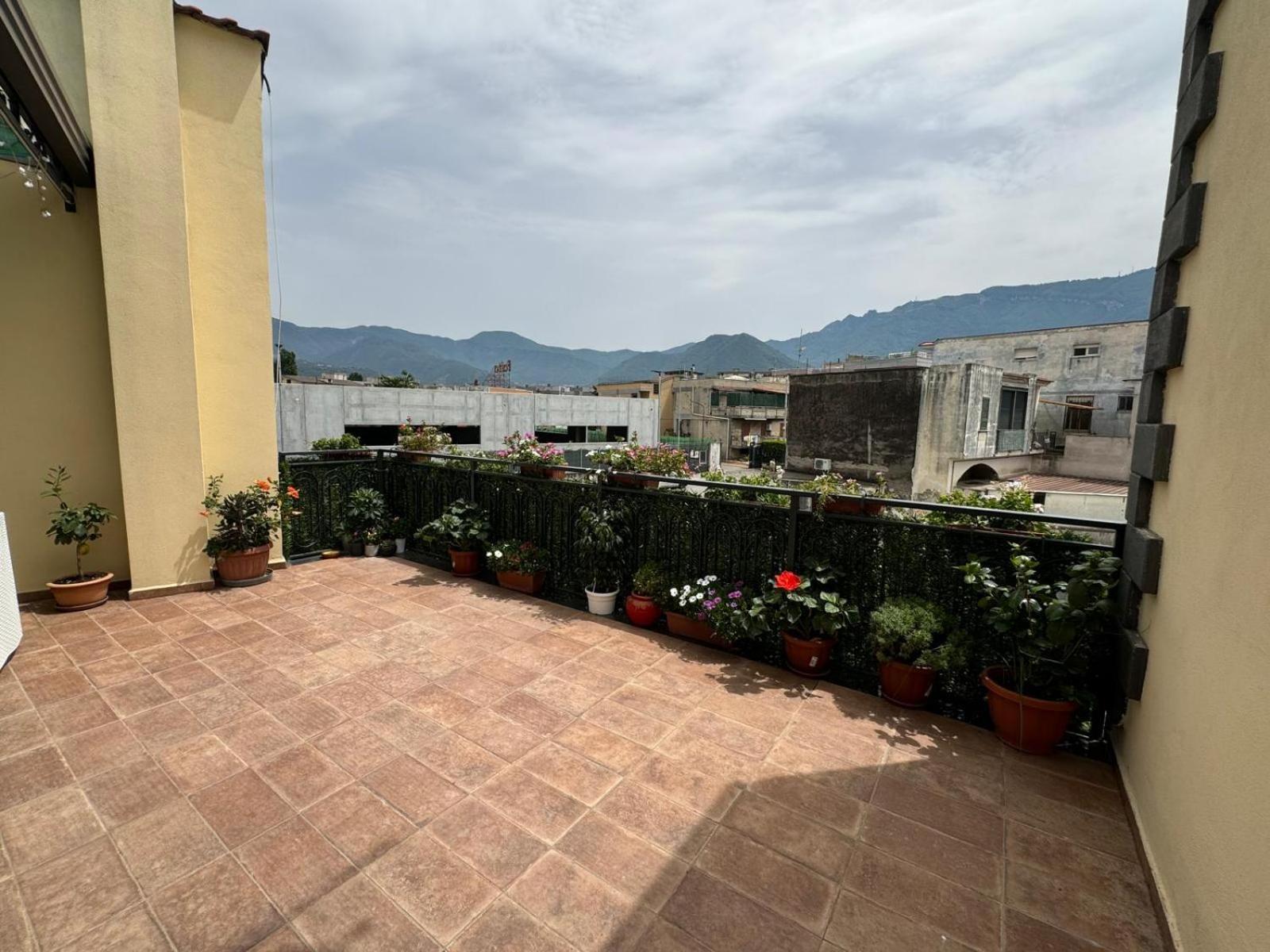 Apartament Hibiscus Castellammare di Stabia Zewnętrze zdjęcie