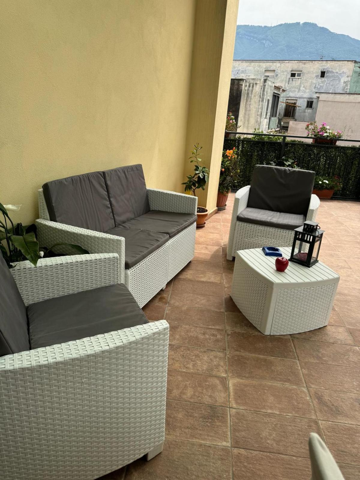 Apartament Hibiscus Castellammare di Stabia Zewnętrze zdjęcie